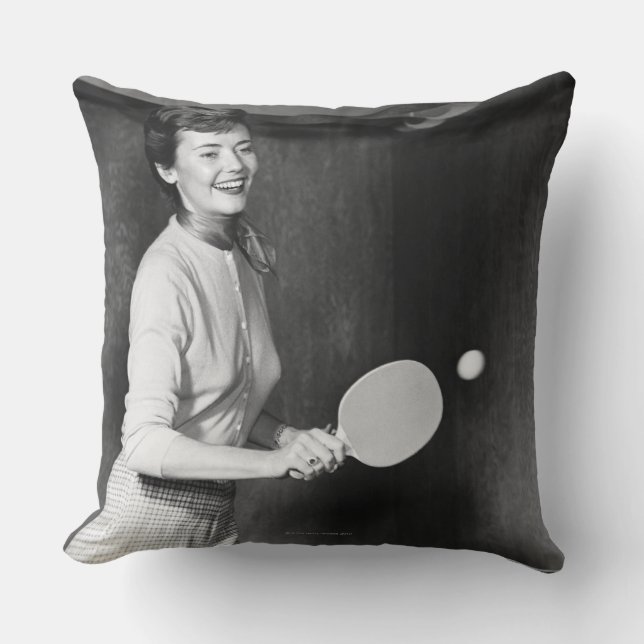 Almofada Mulher que joga o ténis de mesa (Frente)