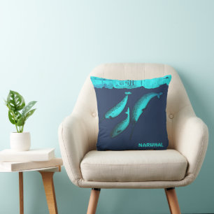 Almofada Narwhal Sob O Gelo