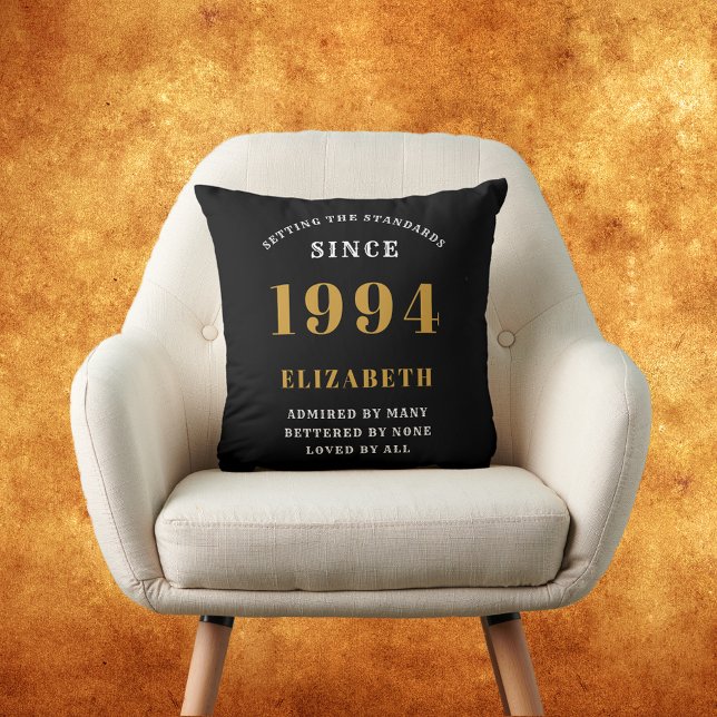 Almofada Nascer aniversário de 30 anos 1994 Amado Adicionar (30th Birthday Born 1994 personalized black and gold cushion.)