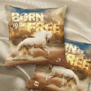 Almofada Nascer de Liberdade: Cavalo Branco Corrente no Des