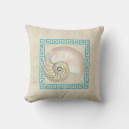 Almofada Nautilus Shell Watercolor Grego Key Damask Beach
