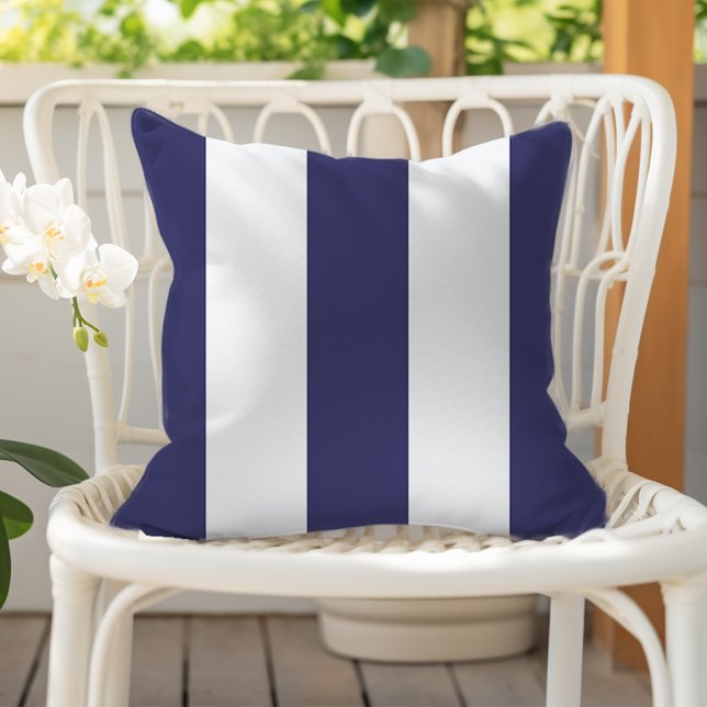 Almofada Navy Blue and White Vertical Awning Stripes (Criador carregado)