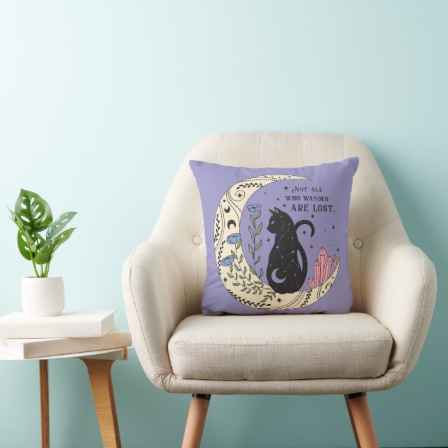 Almofada Nem Todos Que Vagueiam São Perdidos (Cadeira)