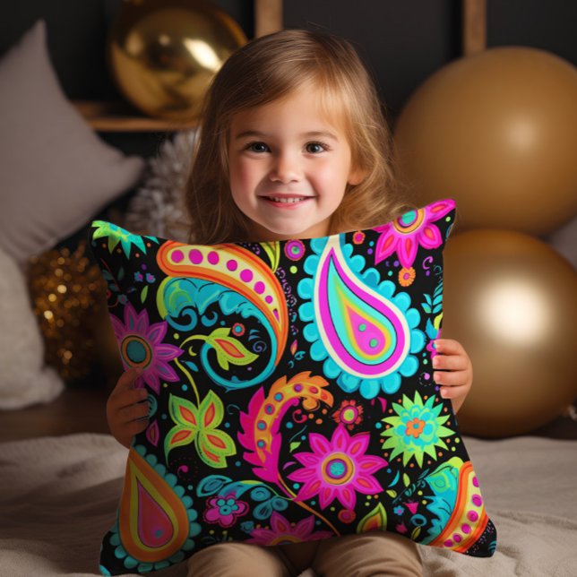 Almofada Neon Paisley Black Pink Blue Colorir (Cute neon pink, blue, and green paisley on black decorator pillow)