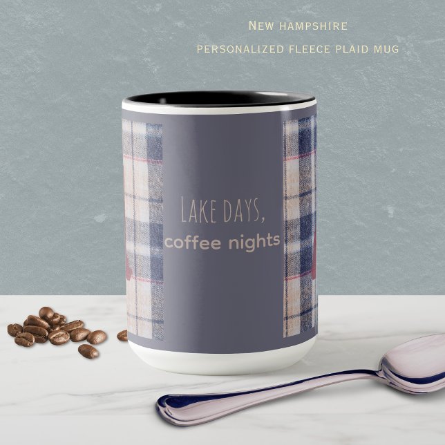 Almofada New Hampshire Plaid | New England Throw Pillow (Plaid New Hampshire mug wtih the state outline. Lake Days, coffee nights or personalize it!)