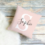 Almofada Nome Personalizado Moderno Monograma Pastel Rosa<br><div class="desc">Nome Personalizado Moderno Monograma Pastel Rosa</div>