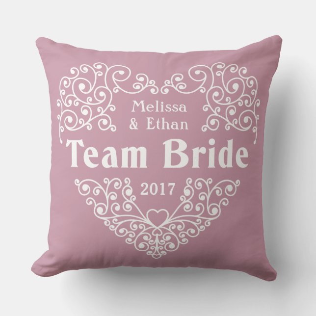 Almofada Nomes personalizados do Team Bride e travesseiros  (Frente)