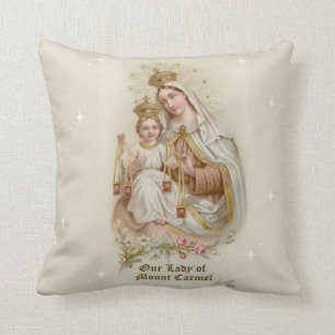 Almofada Nossa senhora de Monte Carmelo com o bebê Jesus