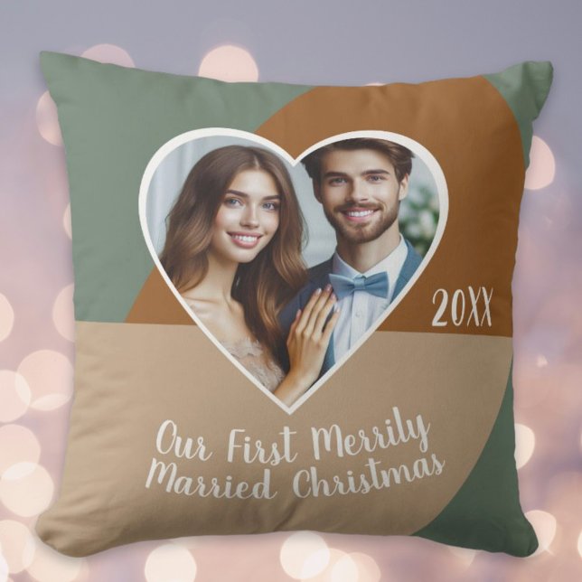 Almofada Nosso Primeiro Natal Felizmente Casados com Foto P (Our First Merrily Married Christmas Custom Photo Throw Pillow)