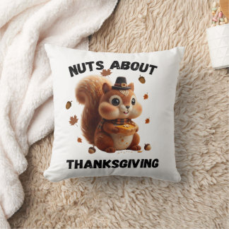 Almofada Nuts About Pie – Cute Yarn Squirrel Thanksgiving