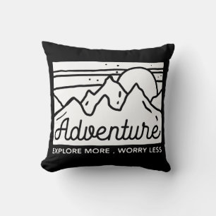 Almofada O Adventure Explore mais se preocupa menos