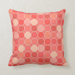 Almofada O coral circunda o travesseiro decorativo do teste