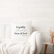 O Ênfase Perfeito: Travesseiro decorativo de Cota 