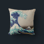 Almofada O Excelente Hokusai desceu de Kanagawa. Vintage ja<br><div class="desc">Katsushika Hokusai,  travesseiro decorativo "A onda do Excelente de Kanagawa". Ilustração do japão Vintage.</div>