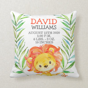 Almofada O Nascimento do Rapaz Leão Bonito Atua Na Floresta