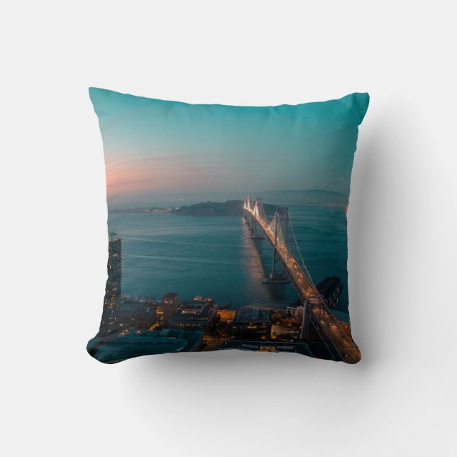 ALMOFADA OAKLAND BRIDGE (Frente)