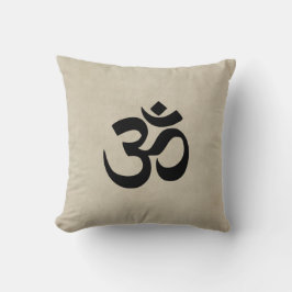 Almofada OM no grunge de creme