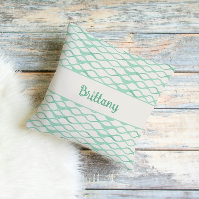 Almofada Ondas Verde Espuma do Mar Decoração Costeira Perso (Seafoam Green Teal Wave Pattern Coastal Decor Throw Pillow)