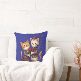 Almofada Orange Cats Playing Bagpipes and Wearing Plaid