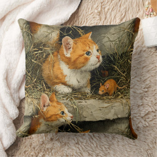 Almofada Orange Tabby Kittens Hunt For Mice