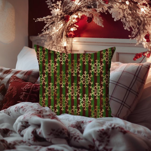 Almofada Ouro Snowflake Red Green Strike Natal (Golden Snowflake Red Green Stripe Christmas Throw Pillow)