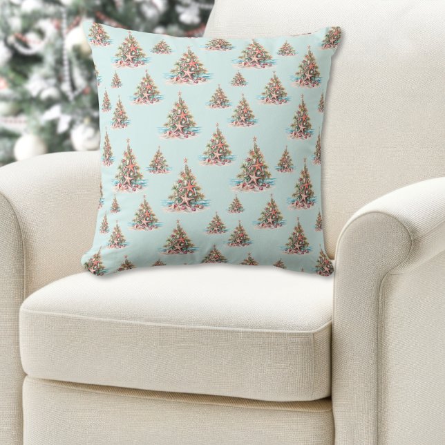 Almofada Padrão de Árvore de Natal da Beach Shell (Beach Shell Christmas Tree Pattern Throw Pillow)