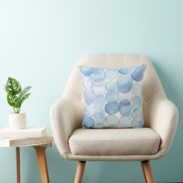 Almofada Padrão de Círculos em Azul Pastel Aguado Branco