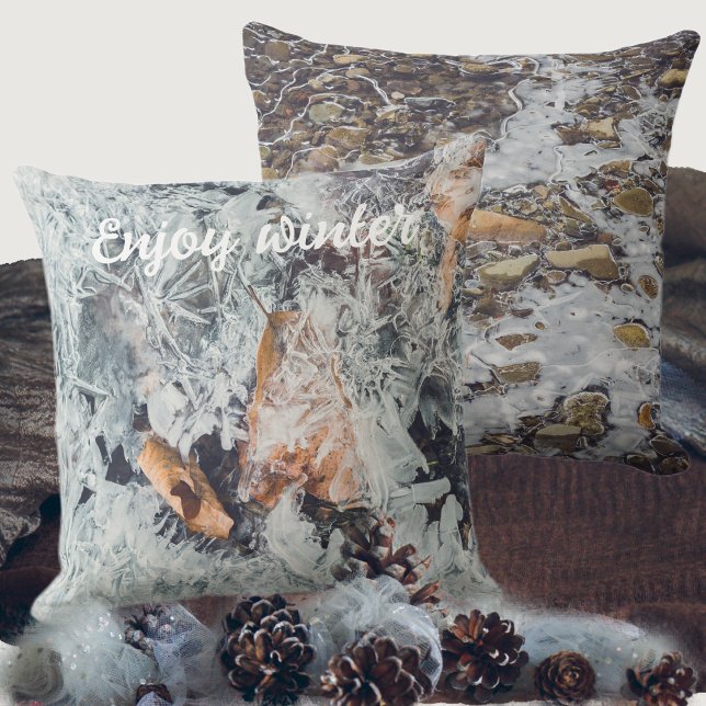 Almofada Padrão de cristais de gelo mágico com folhas caída (Criador carregado)