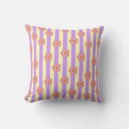 Almofada Padrão de Flor de Estirpe Roxo Retroativo