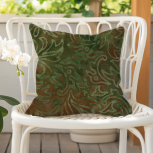 Almofada Padrão de Folhagem Verde e Ferrugem Boho Batik