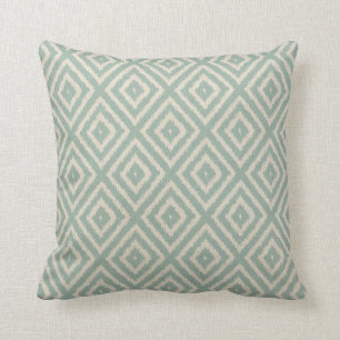 Almofada Padrão de Ikat Diamond em Seafoam Green Cream
