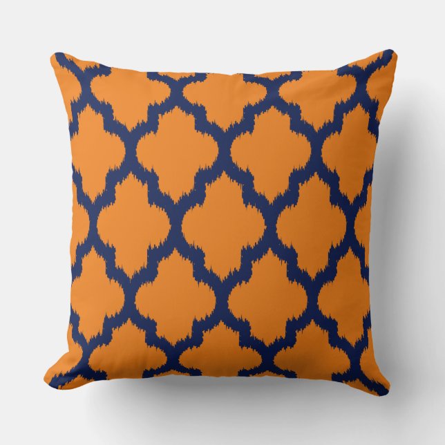 Almofada Padrão de Ikat do Quatrefoil Azul e Laranja do mar (Frente)