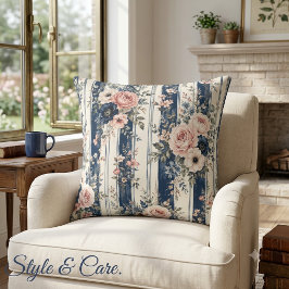 Almofada Padrão de Listra Floral Azul Marinho em Aquarela