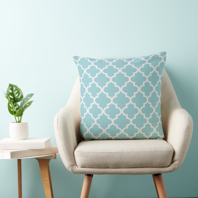 Almofada Padrão de Quatrefoil Azul-Aqua e Branco Moderno (Cadeira)