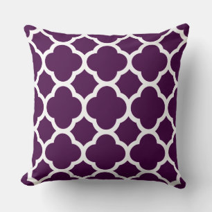 Almofada Padrão de Quatrefoil de EggPlant Purple