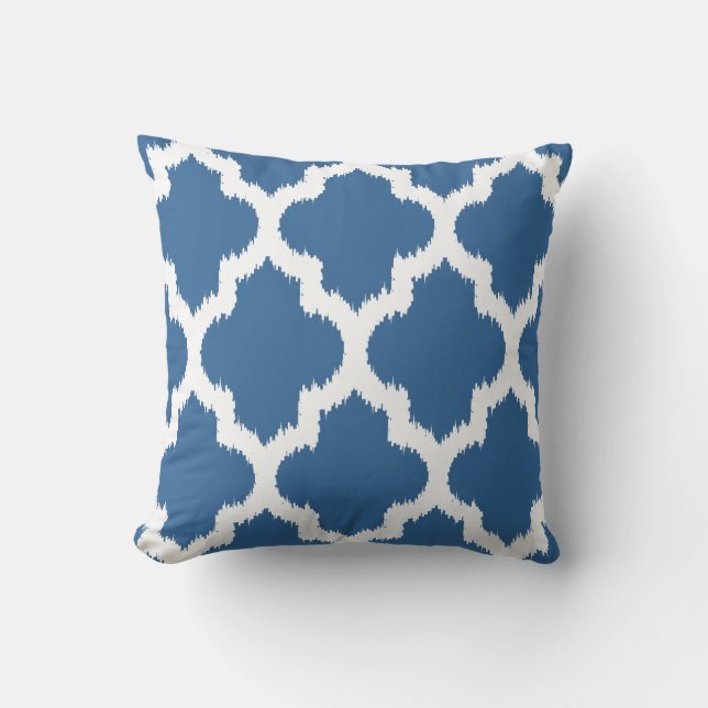 Almofada Padrão de Quatrefoil de Ikat Reversível Azul e Bra (Frente)