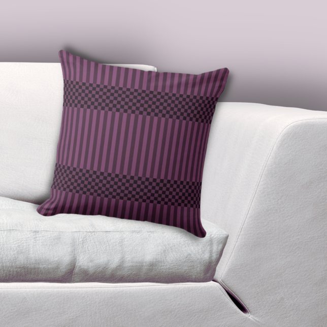 Almofada Padrão de stripes e verificadores roxos elegantes (Elegant Purple Stripes & Checkers Pattern Throw Pillow, Living Room)