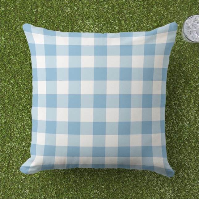 Almofada Padrão de Xadrez de Gingham Azul e Branco (Grama)