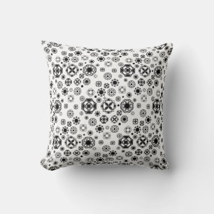 Almofada Padrão decorativo arabesco preto e branco fofo