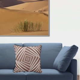 Almofada Padrão Espiral Geométrico Marrom