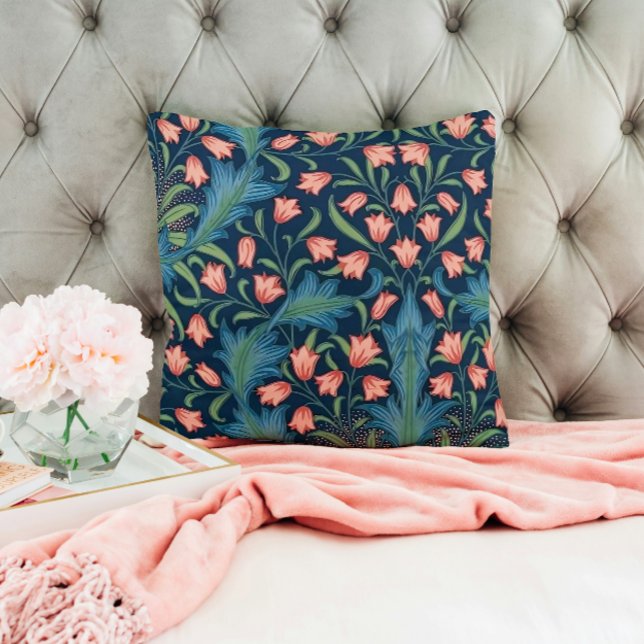 Almofada Padrão Floral Azul e Rosa William Morris (Criador carregado)