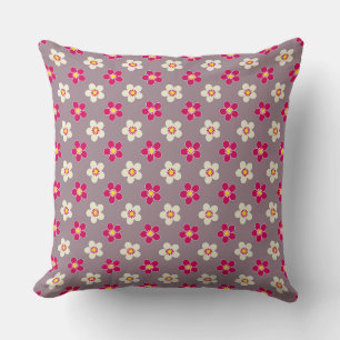 Almofada Padrão floral de flores carmesim e brancas em um c
