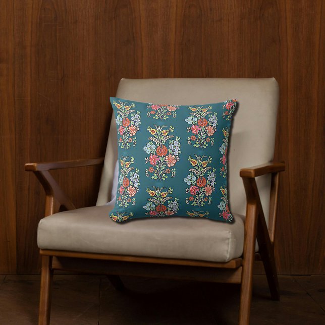 Almofada Padrão Floral húngaro (Criador carregado)