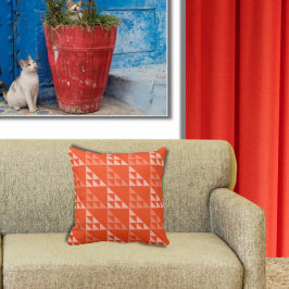 Almofada Padrão Geométrico do Triângulo Laranja - Travessei