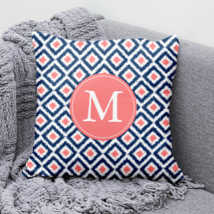 Almofada Padrão Ikat de Ouros Azuis de Coral Marinho Monogr