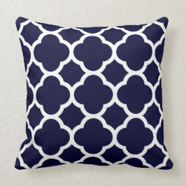Almofada Padrão marinho de Quatrefoil Azul e Branco