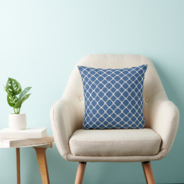 Almofada Padrão Quatrefoil Azul Cobalto Elegante