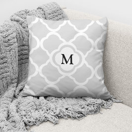 Almofada Padrão Quatrefoil Cinza Monogramado Elegante