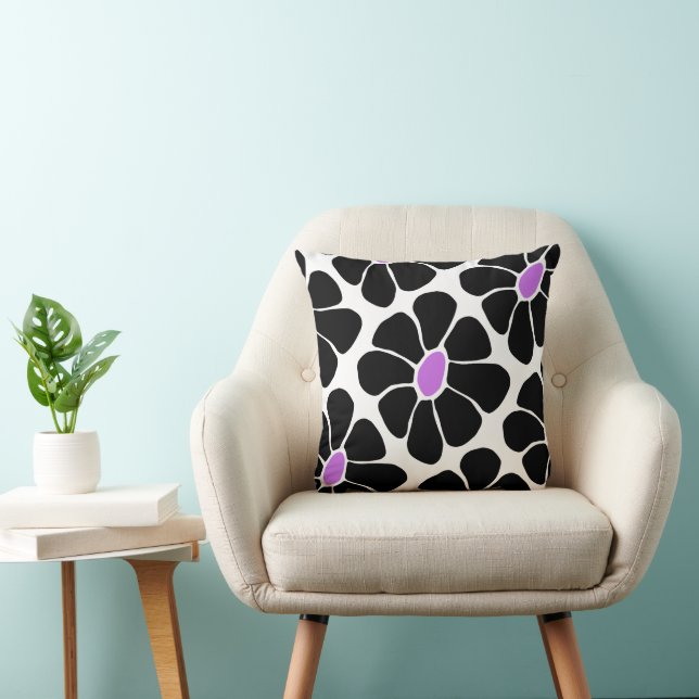 Almofada Padrão Retro de Margarida Preto e Roxo (Cadeira)
