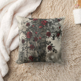 Almofada Padrão Rosa de Jardim Gótico Vitoriano
